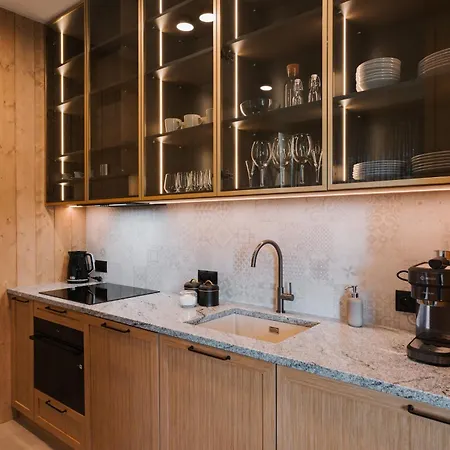 Villa Osada Gron Luxury With Air Conditioning By Bqqk