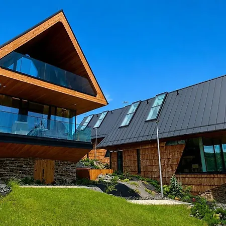 Villa Osada Gron Luxury With Air Conditioning By Bqqk